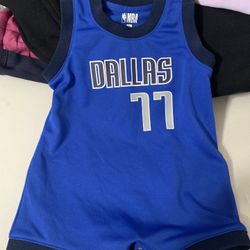 Dallas Mavericks #77 Doncic Onsie Sz:12mos $25 - new w/out tags