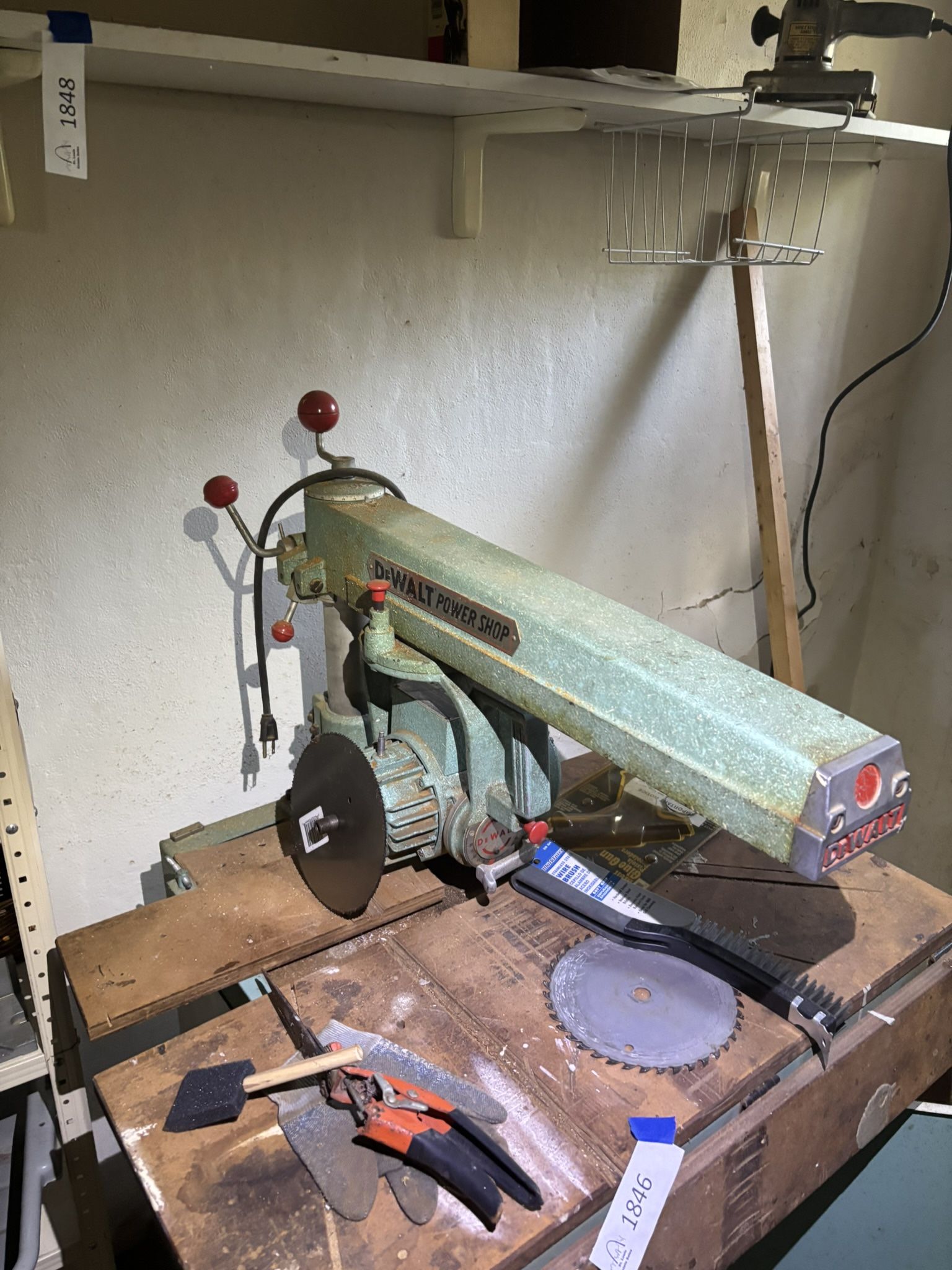 Radial Arm Saw