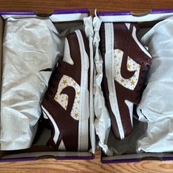 Nike SB Dunk Low Supreme Stars Barkroot Brown (2021) size 8 And Size 9