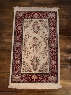 Persian-Style Floral Area Rug