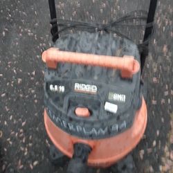 Vacuum RIDGID