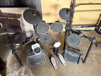 Simmons electronic drum set