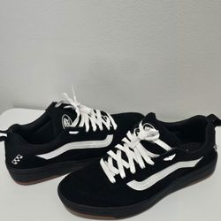Vans Skateboarding Tennis Shoes 