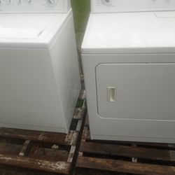 Kenmore Matching Washer Set