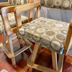 Bar height chairs/counter stools/chairs