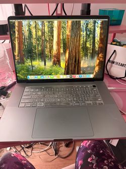 2019 MacBook Pro 16” *MAXED OUT!*