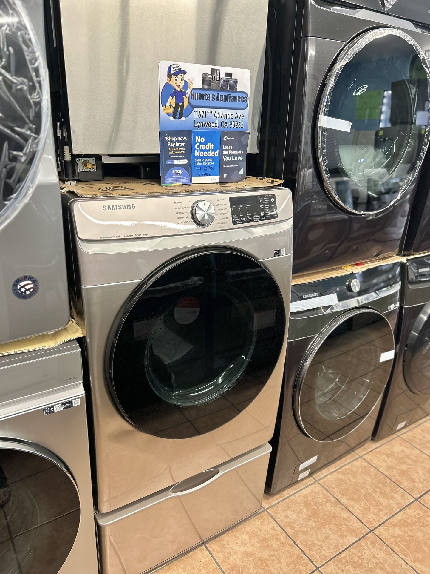 Samsung Dryer With Pedestal Champagne