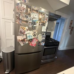 Refrigerator 