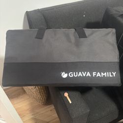 Guava Family Travel Crib