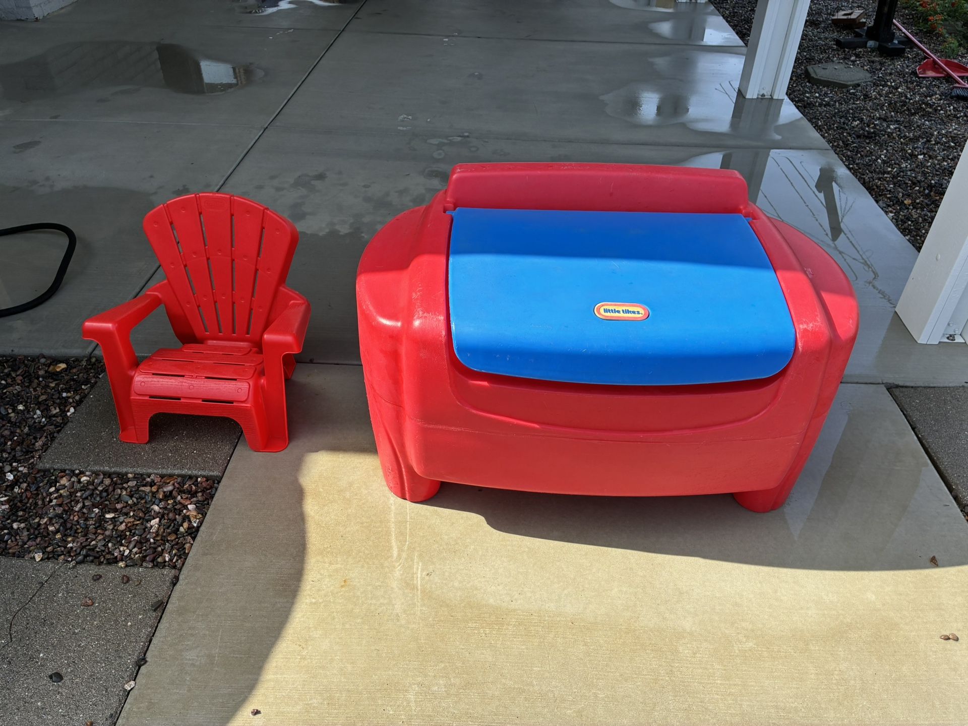 Little Tikes Toy Box and Adirondack Chair
