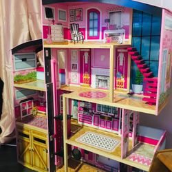 Barbie House