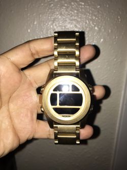 NIXON GOLD The unit SS for Sale in San Jose, CA - OfferUp