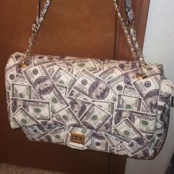 A Big Purse Lots Of Room With Money Patterns On It Brand New Never Been Used