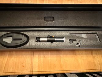 Yoda Legacy lightsaber hilt set