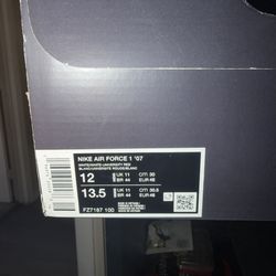 Nike Air Force 1