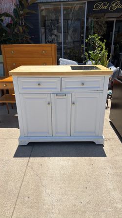 Kitchen island 42 wide 21 deep 36 tall