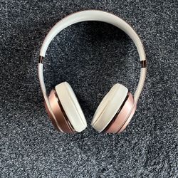 Beats Solo 3 Rose Gold