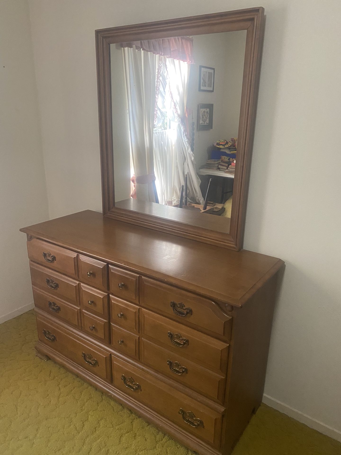 Ayers Furniture Hard Rock Maple Mirrored 6 Drawer Dresser