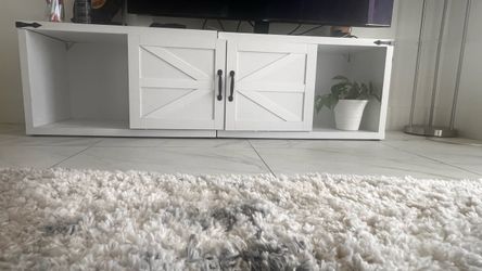 White Farmhouse TV Stand with Barn Doors