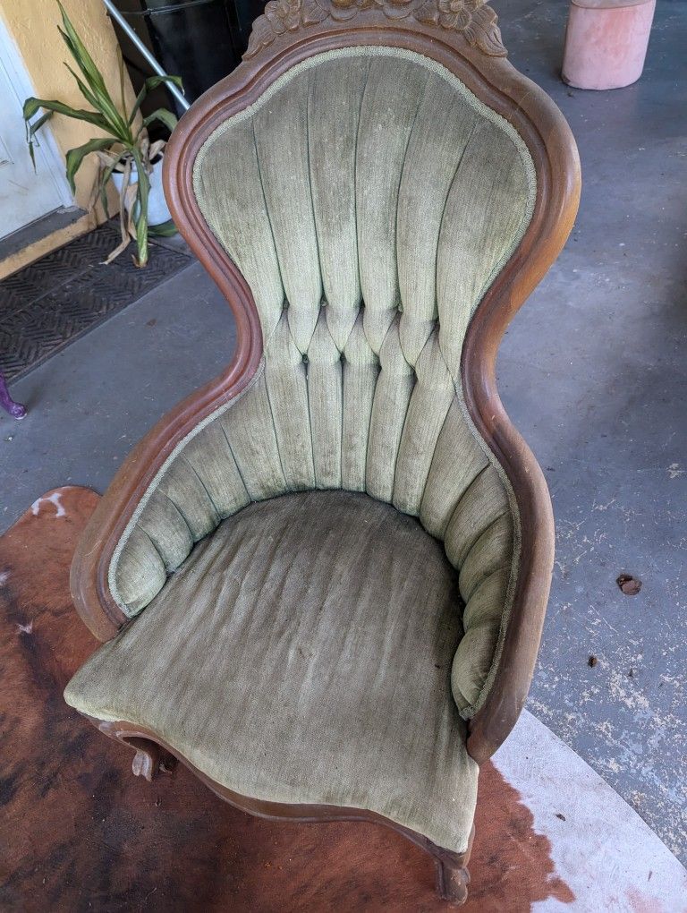 Kimball Laurel Green Victorian Parlor Chairs