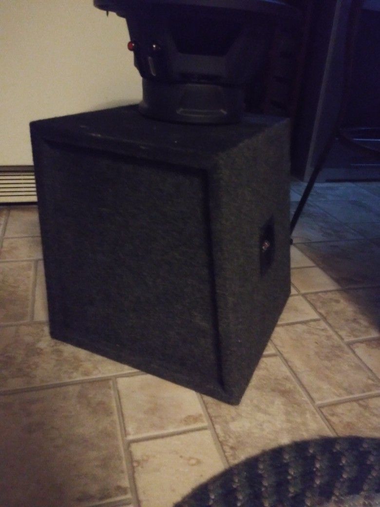 10" Subwoofer Box Only $15. JL Audio Brand