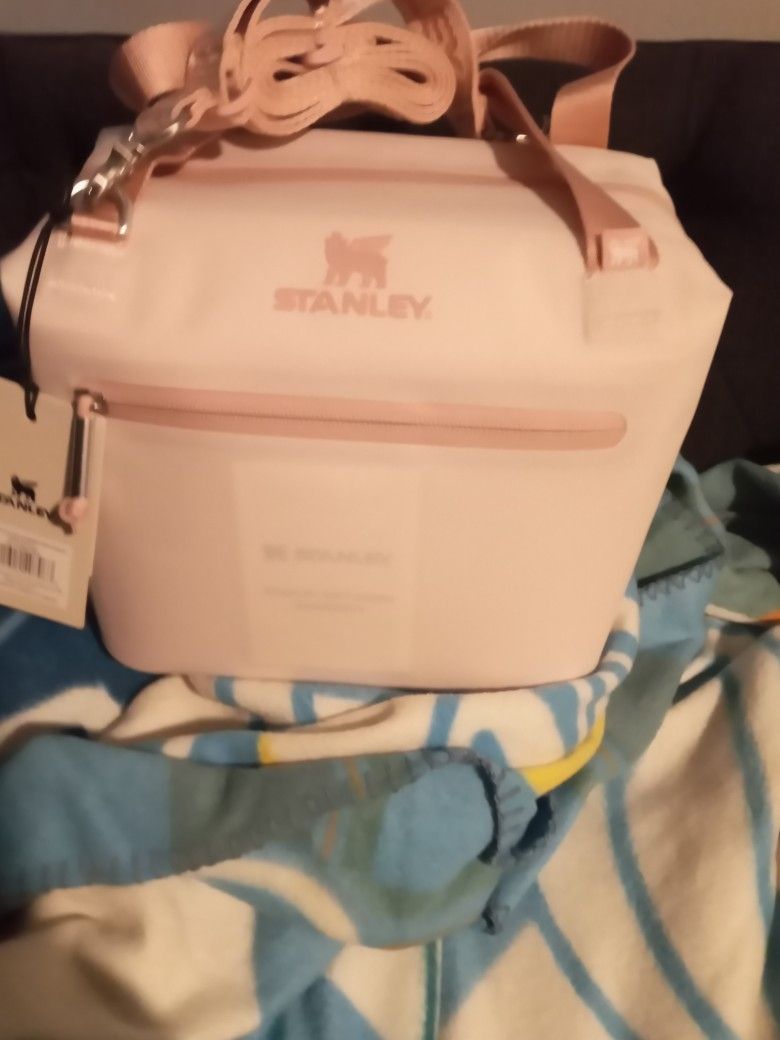 STANLEY  LUNCH  BAG