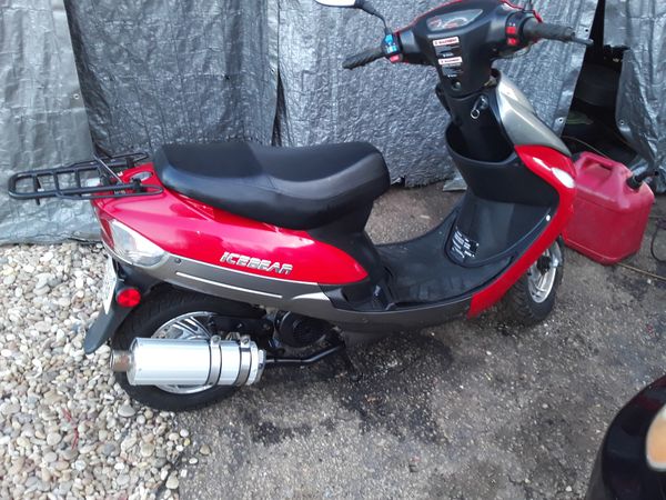 Icebear 50cc with 552 miles and title like new