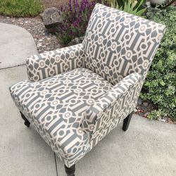 Pier 1 Classic Armchair 