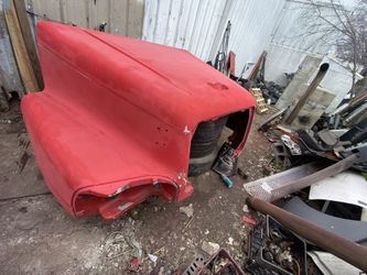 Freightliner Century Hood