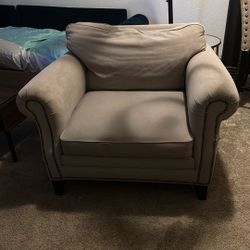 Free Arm Chair 
