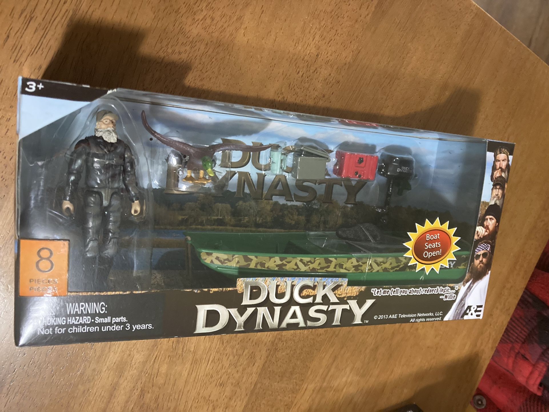 Duck Dynasty “Si” Action Figure Set NIB