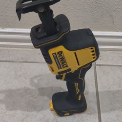 DeWalt NO BATTERY 20V Atomic MAX Cordless One Handed Reciprocating Saw - New