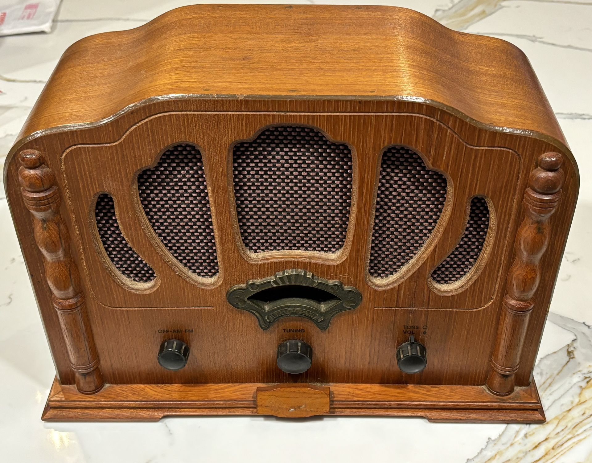 THOMAS COLLECTORS EDITION RADIO MODEL BD 110