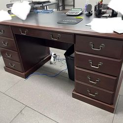 Office Desk