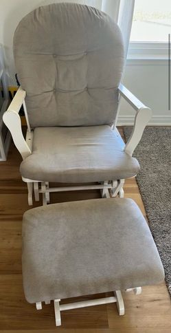 Free Rocking chair