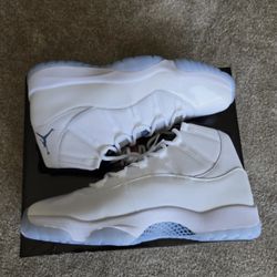 Legend Blue 11s Size 12