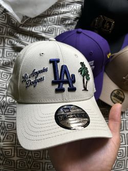 Women’s size La hats