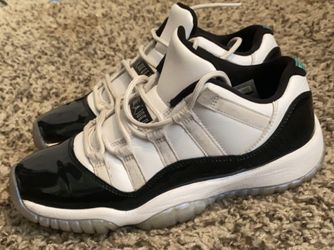 Air Jordan Retro 11 Size 5Y