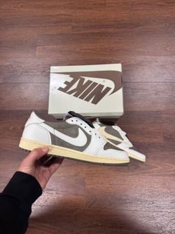 Travis Scott Air Jordan 1 Retro Low - Reverse Mocha