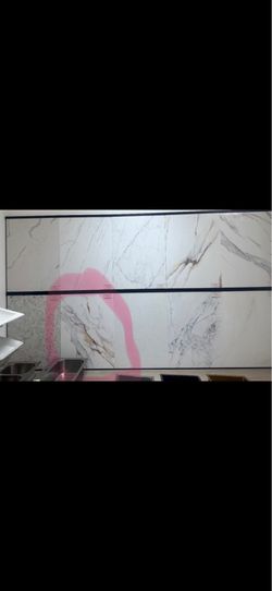 Shower walls with shower doors