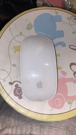 Apple white Magic Mouse