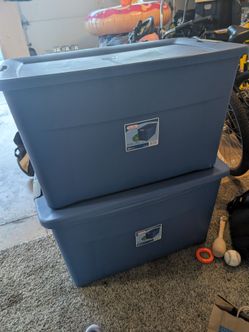 Sterilite 35 gallon container