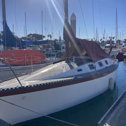 1979 Lancer Sailboat 