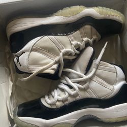Jordan 11s Concords 