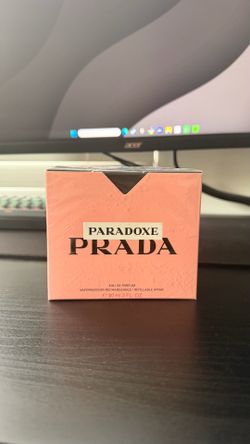 Prada Paradoxe