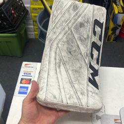 Hockey Goalie Blocker - Goes On Right Hand CCM P2.9