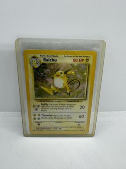 Raichu Holographic Pokémon Card