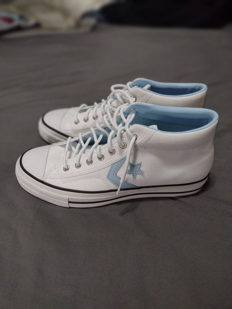 Converse Chuck Taylor's Mid For Men Size 10,Brand New , (No Box)