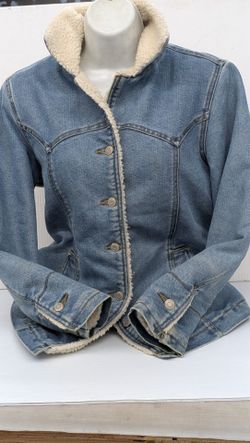 Ladies Denim Jkt. Sml. $40