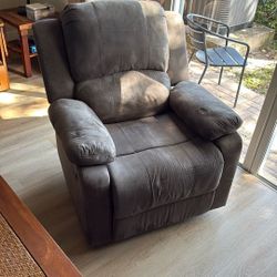 Recliner Chair